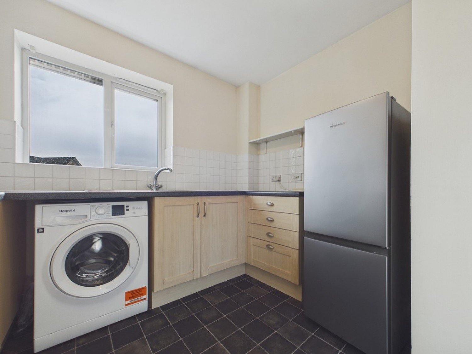 2 bedroom Flat for Letting Barclay Grange, Wain Avenue