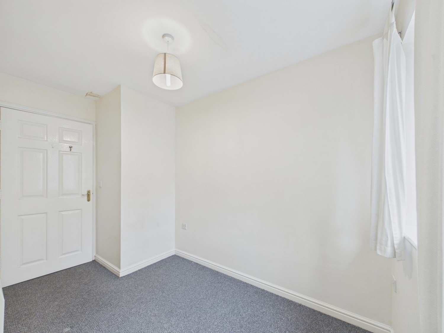 2 bedroom Flat for Letting Barclay Grange, Wain Avenue