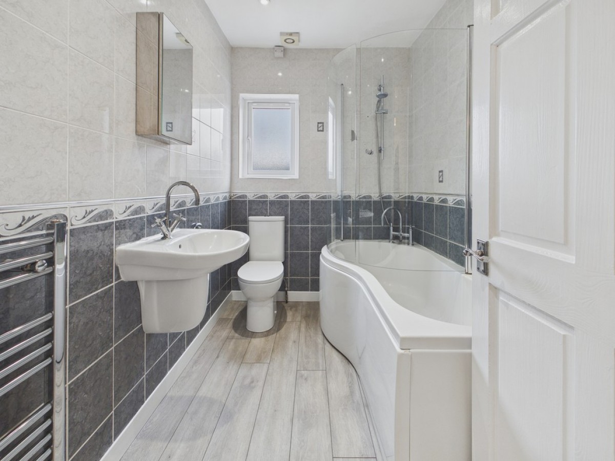 Spencer Street, Newbold