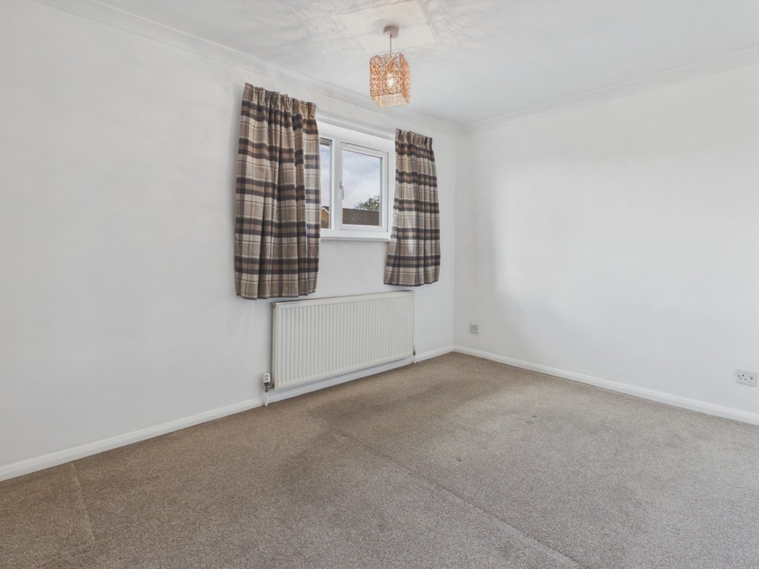 2 bedroom House for Letting Boulton Close, Linacre Woods