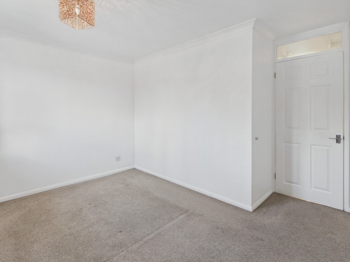 Boulton Close, Linacre Woods