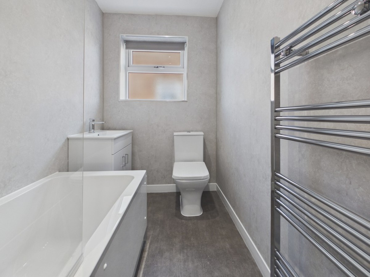 Boulton Close, Linacre Woods