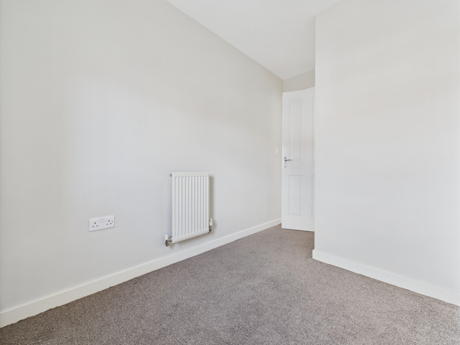 3 bedroom House for Letting Askew Way, Chesterfield