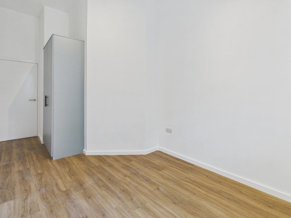 Camlough Walk, Chesterfield