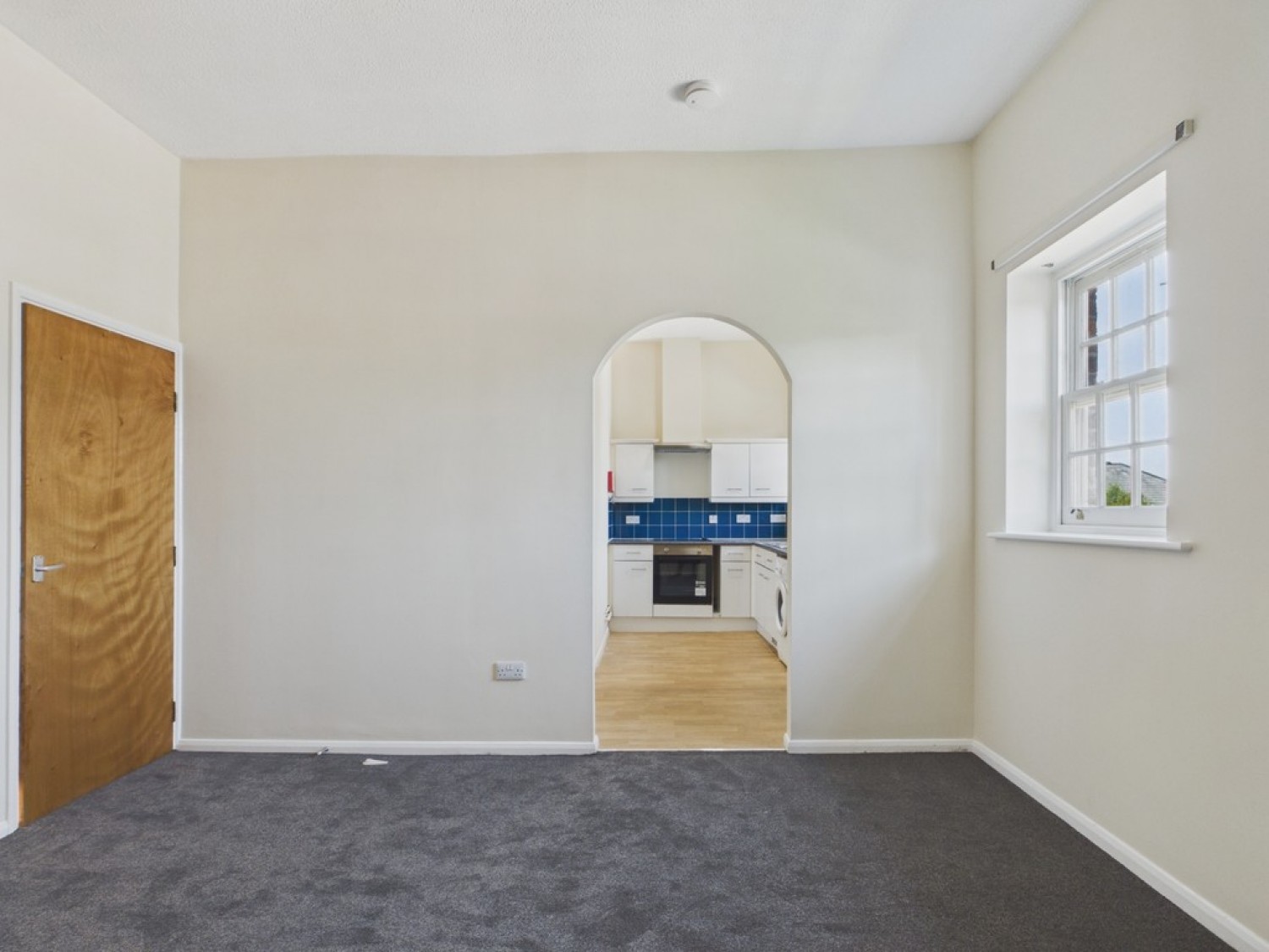 2 bedroom Flat for Letting Manvers Court, Nightingale Close, Newbold
