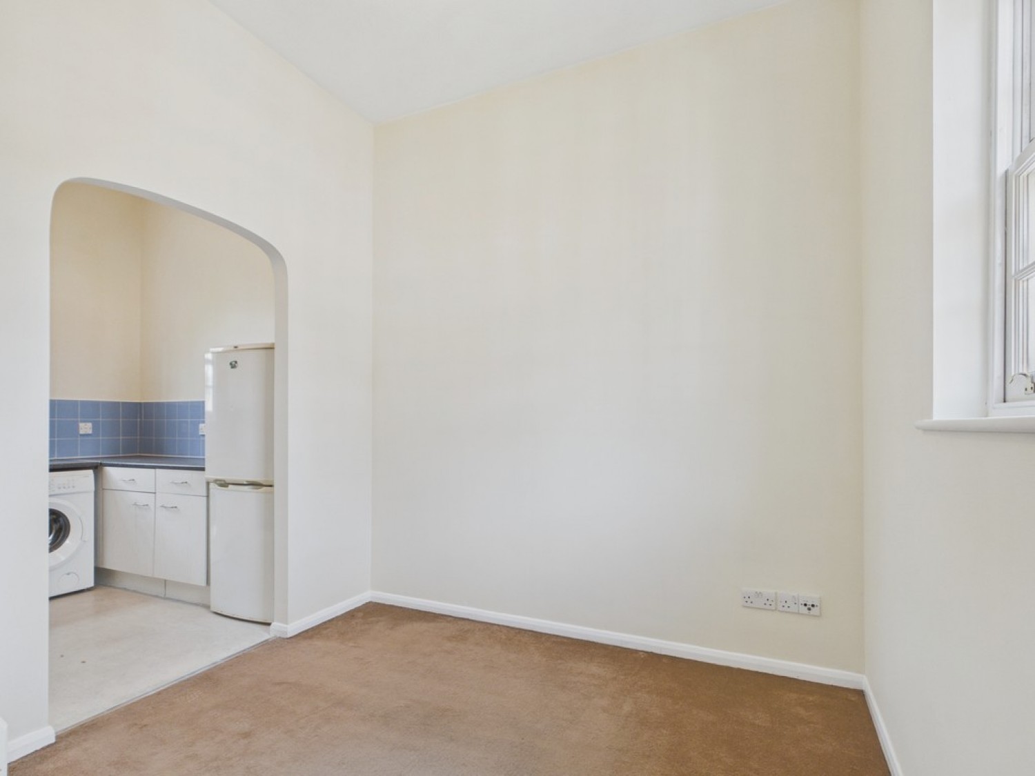 1 bedroom Flat for Letting Manvers Court, Nightingale Close, Newbold