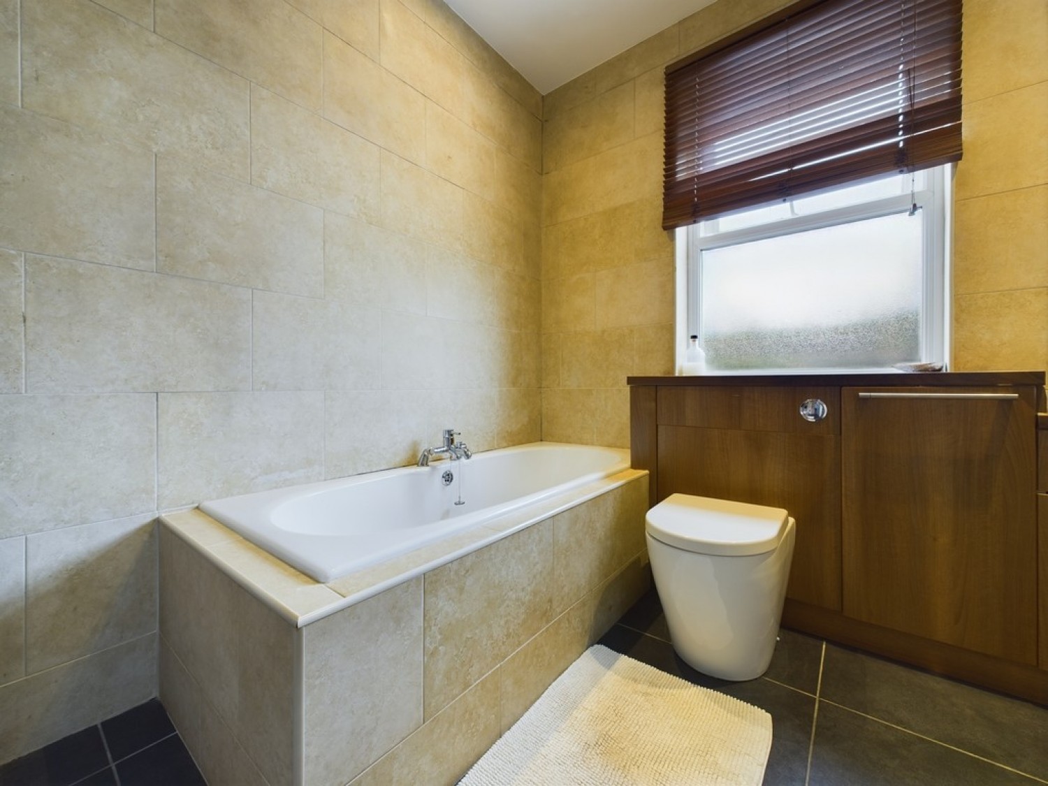 2 bedroom House for Letting New Queen Street, Chesterfield
