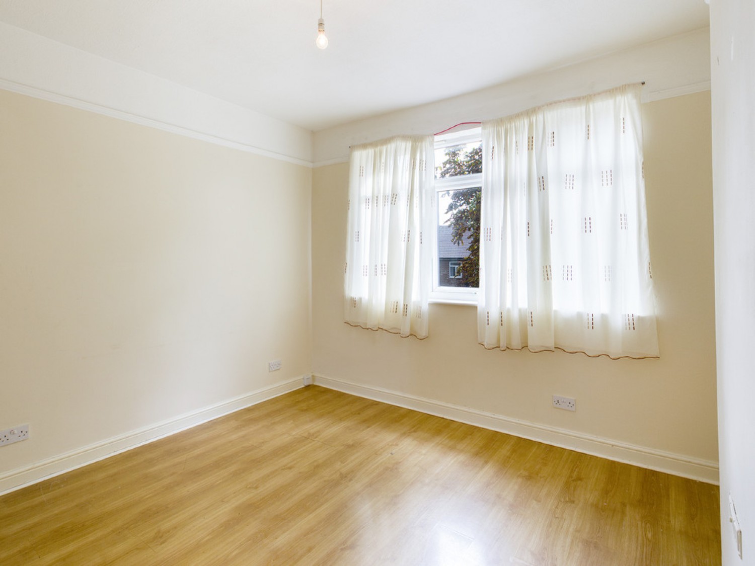 2 bedroom Flat for Letting Highfield Road, Chesterfield