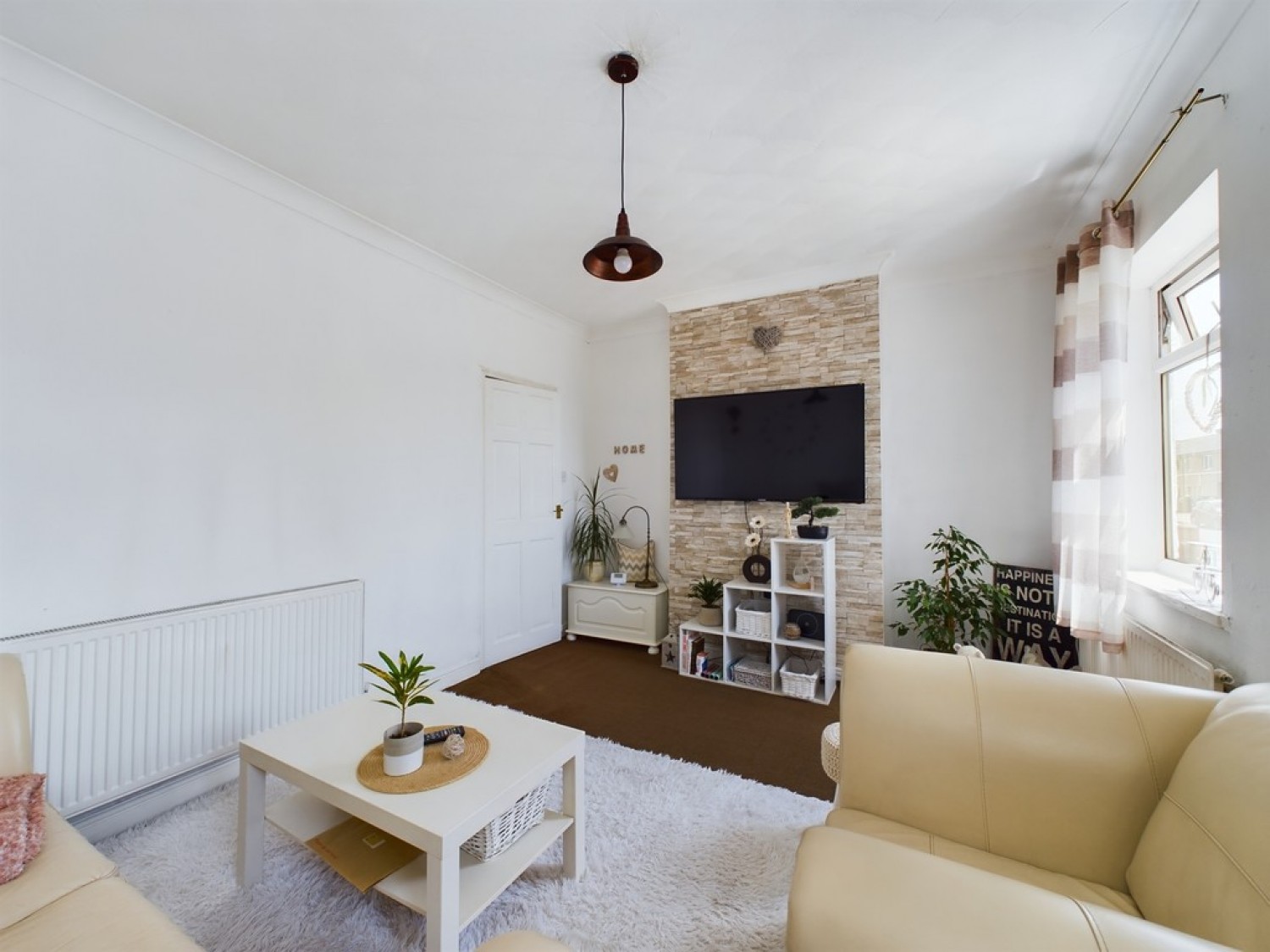 3 bedroom House in Saxon Street, Thurnscoe