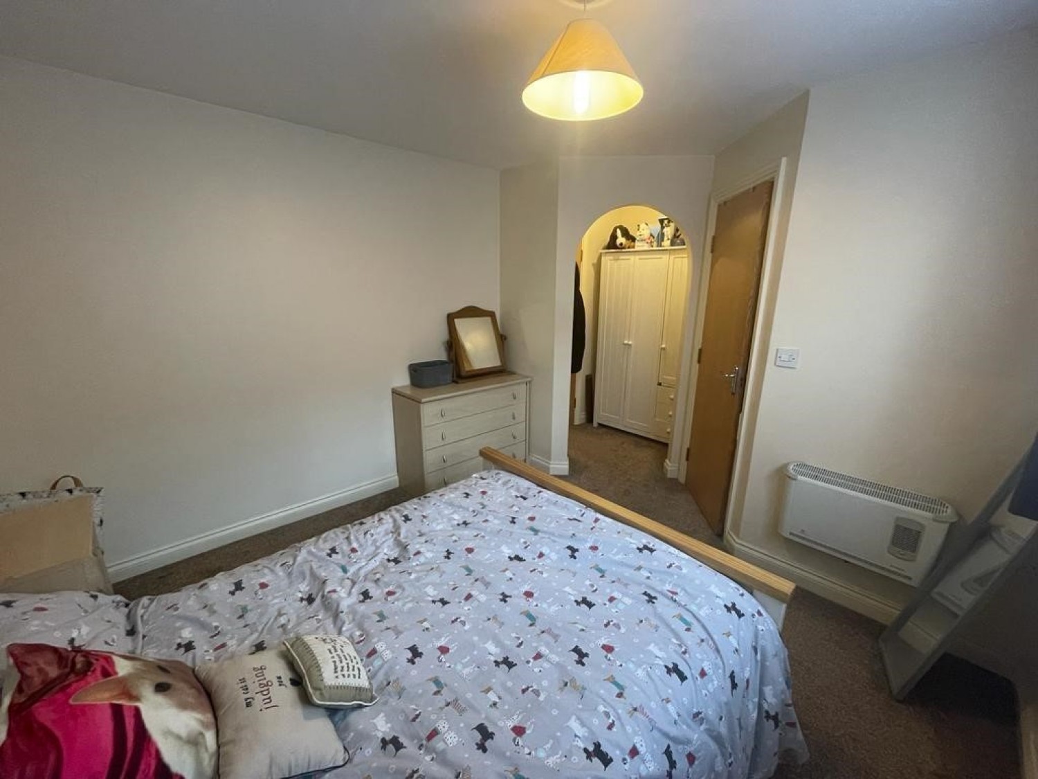 1 bedroom Flat for Letting Grasscroft House, Archdale Close