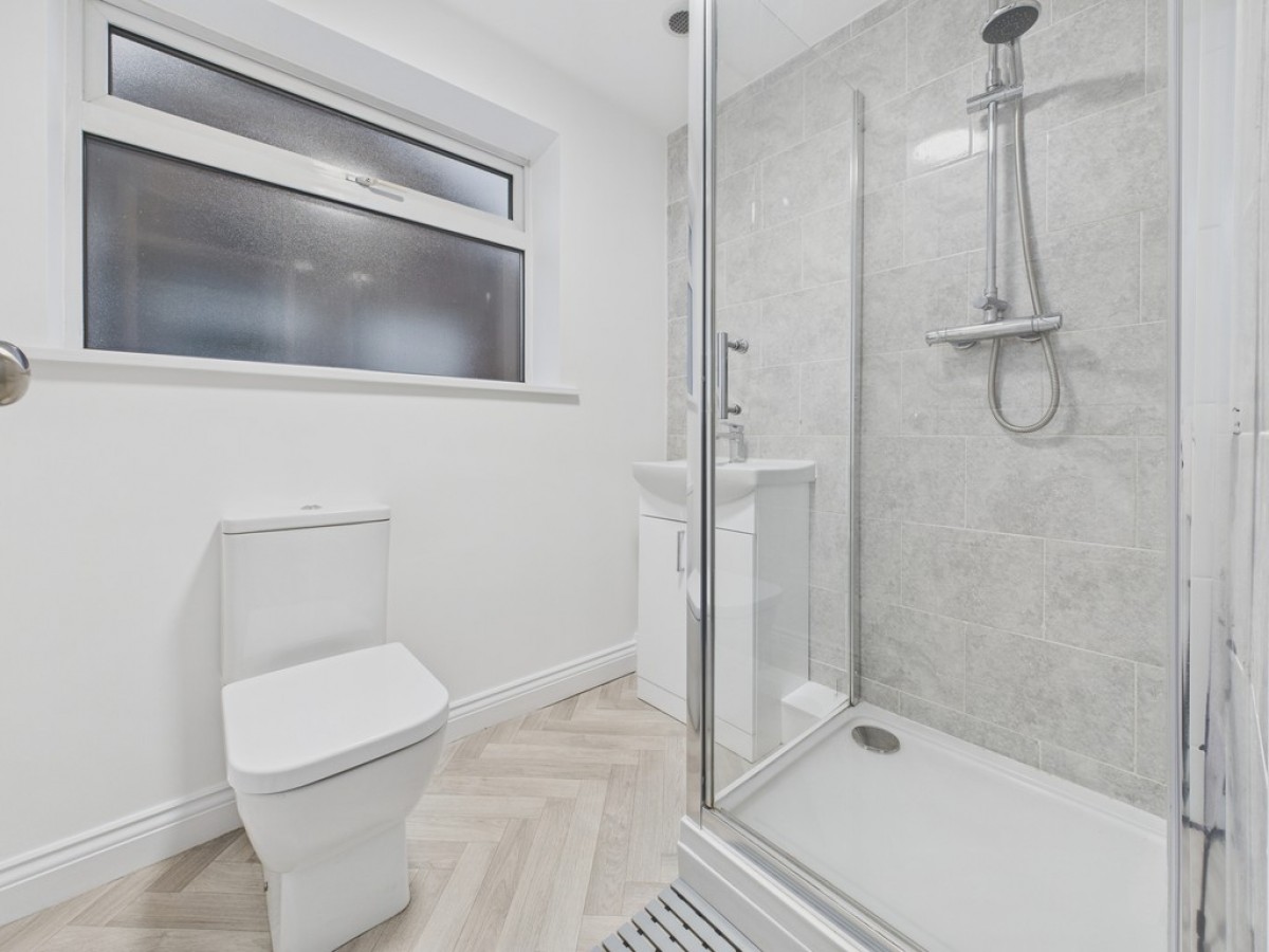 Station Road, North Wingfield