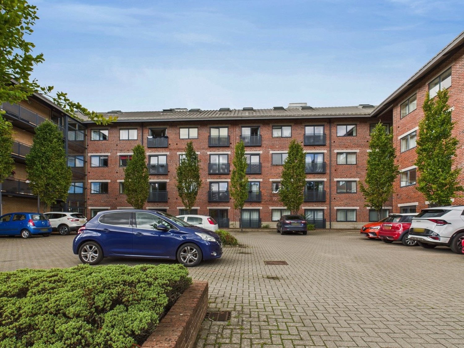 Markham Quay, Camlough Walk, Chesterfiekd