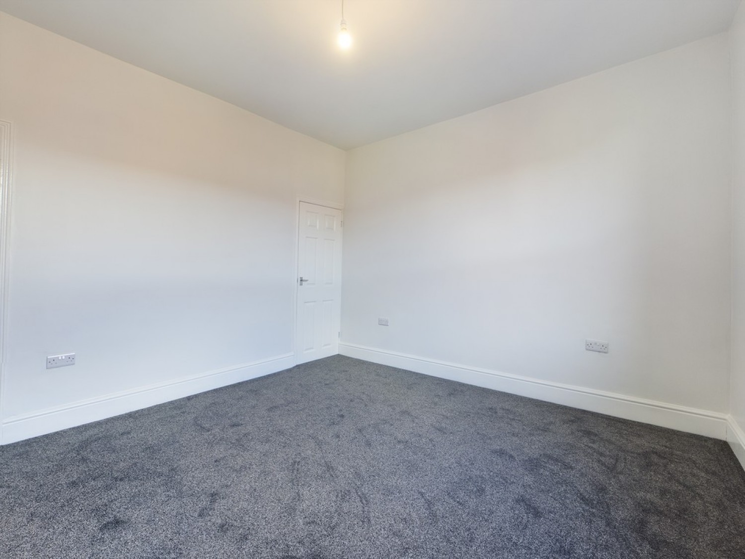 2 bedroom House for Letting Eyre Street East, Hasland