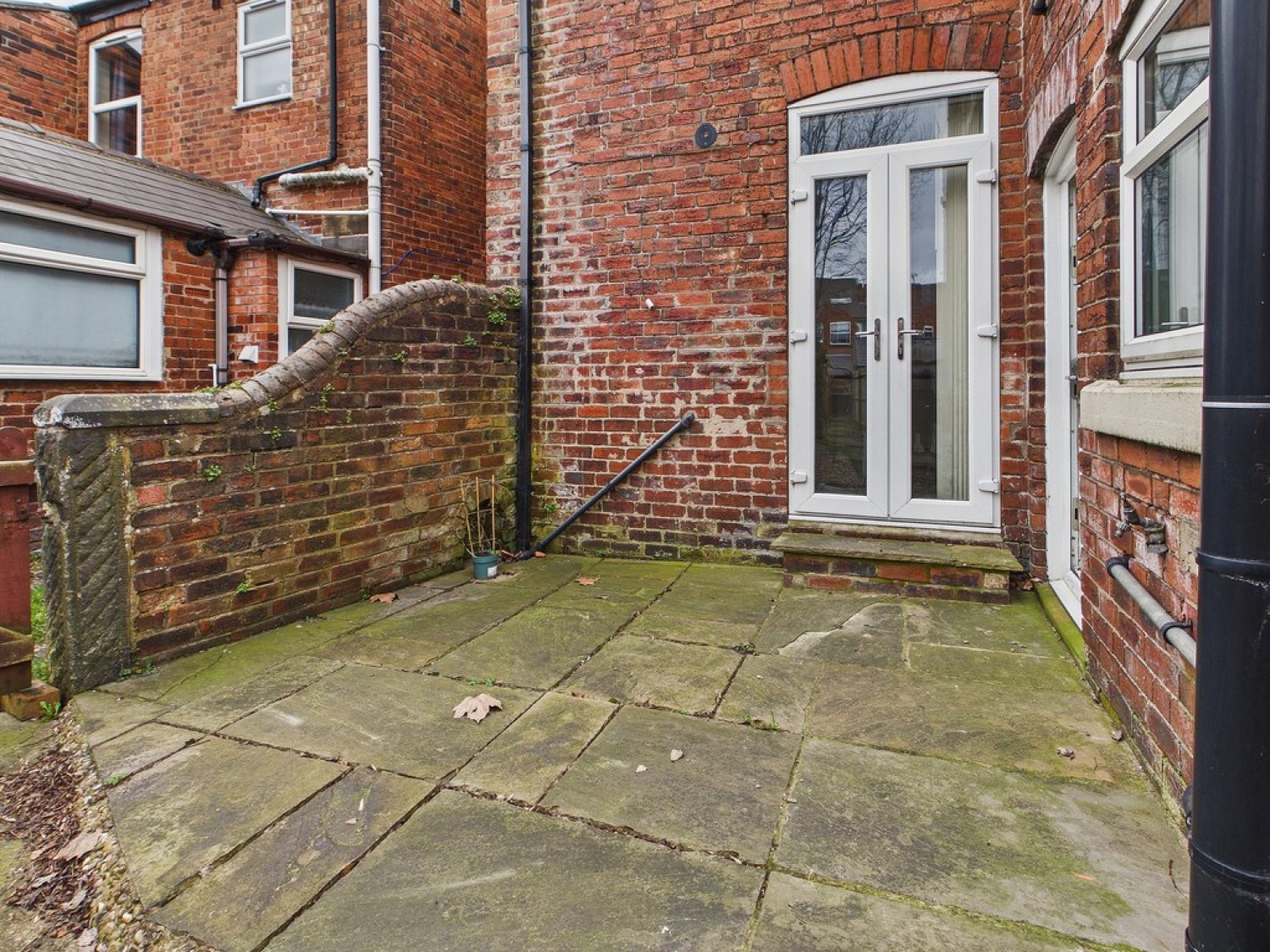 2 bedroom House for Letting Chatsworth Road, Brampton