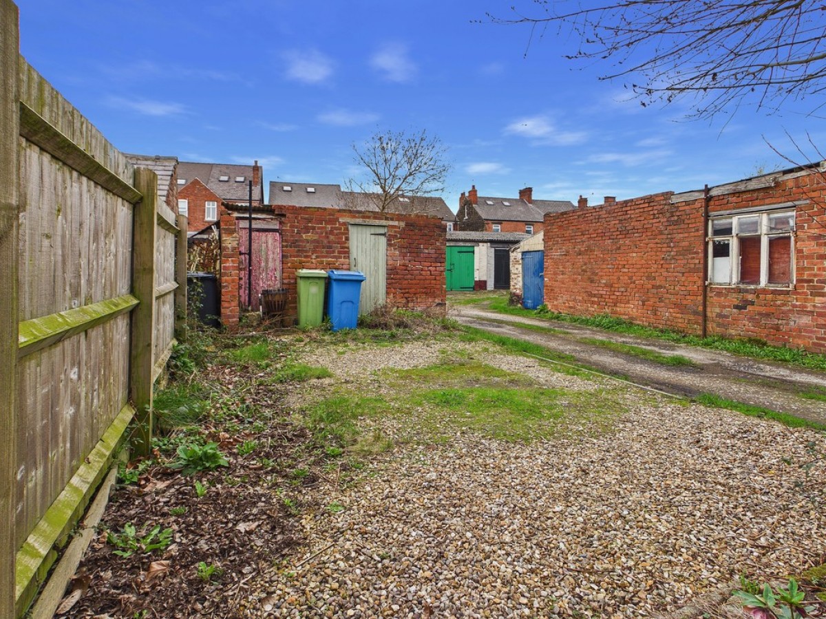 Chatsworth Road, Brampton