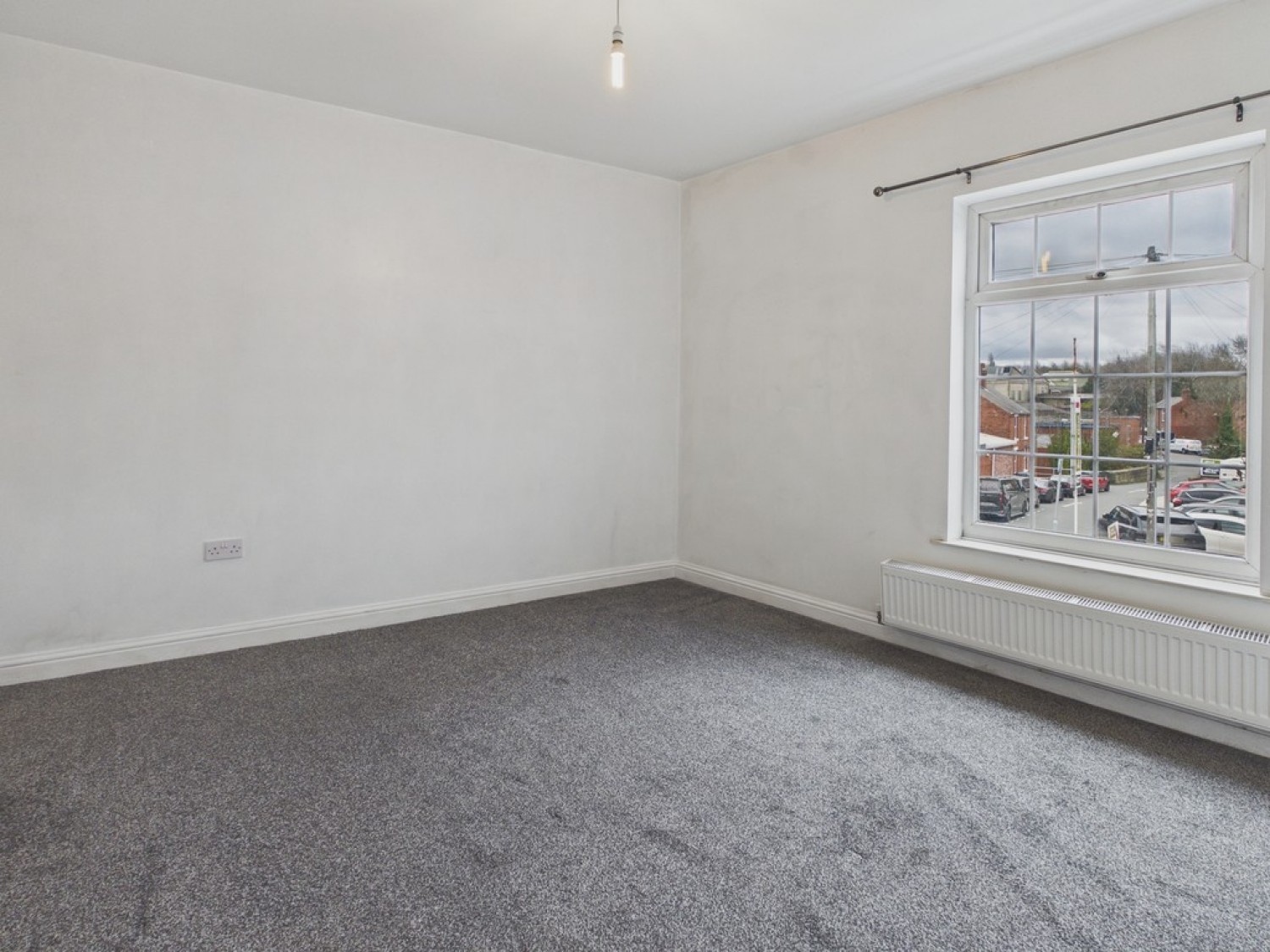 2 bedroom House for Letting Chatsworth Road, Brampton