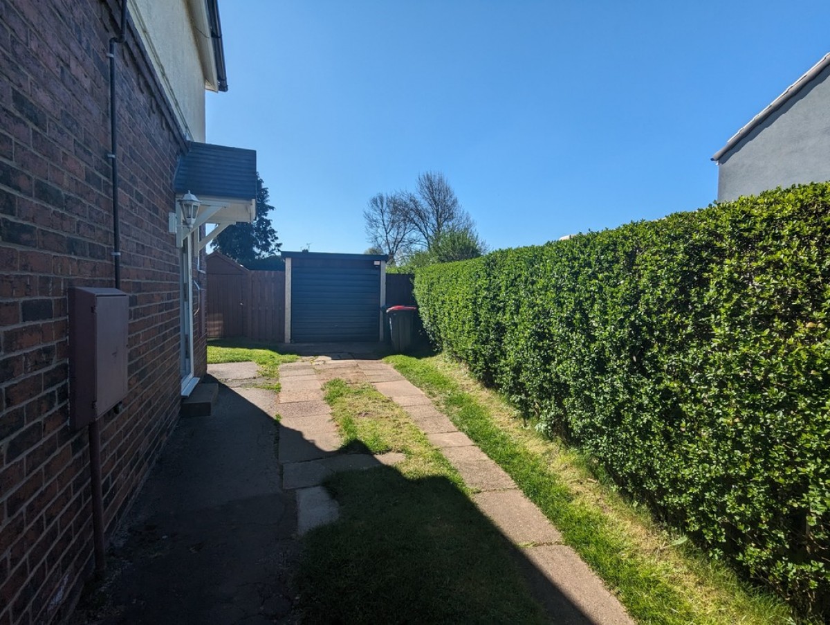 School Road, Thurcroft