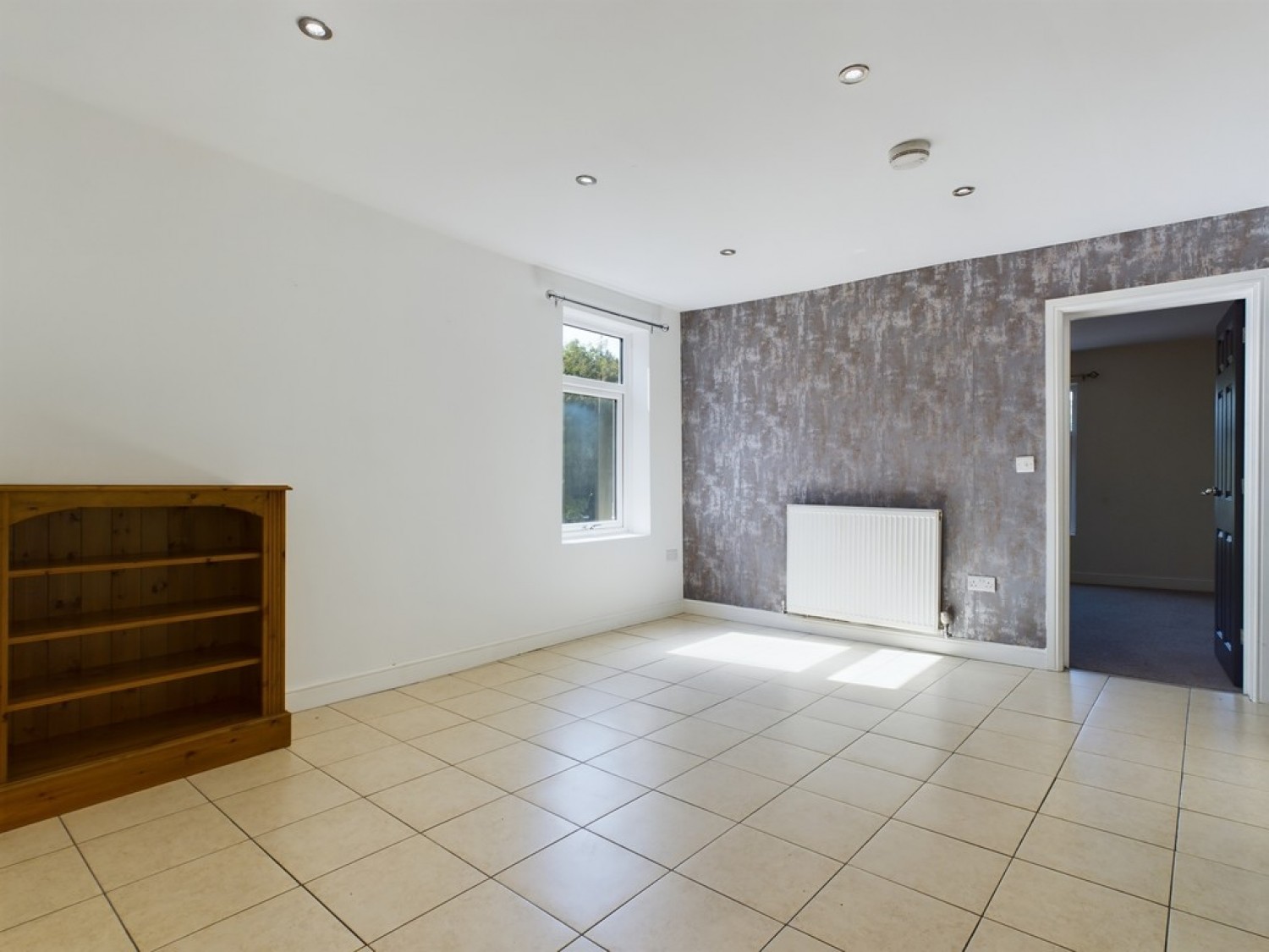 Sheffield Road, Chesterfield, S41
