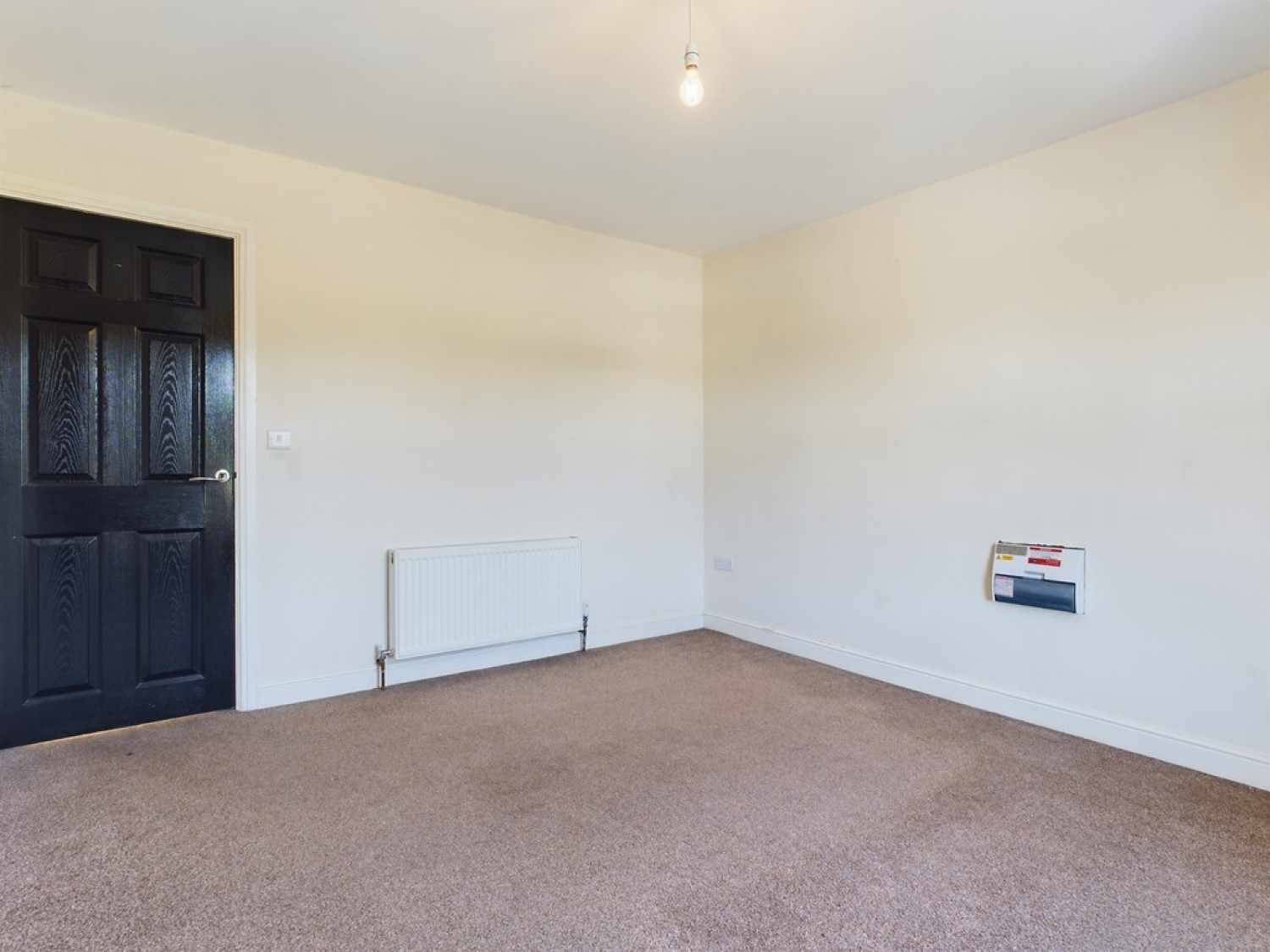 Sheffield Road, Chesterfield, S41