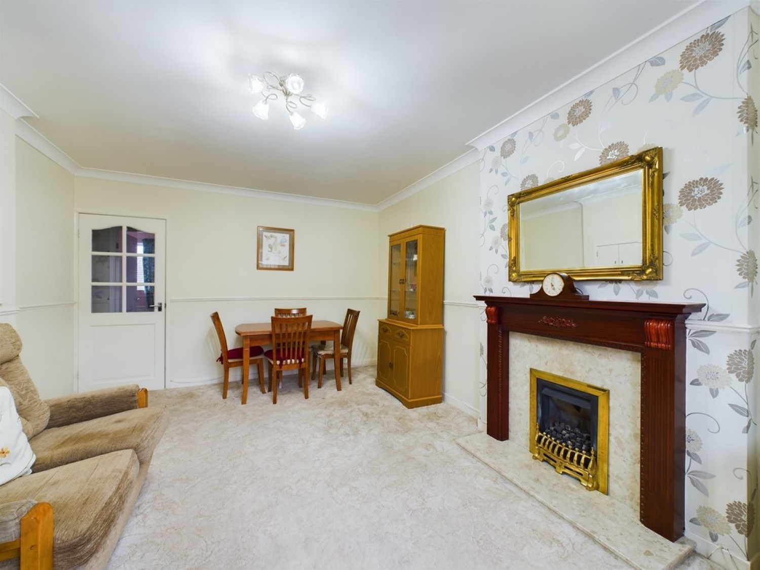Holyrood Rise, Bramley