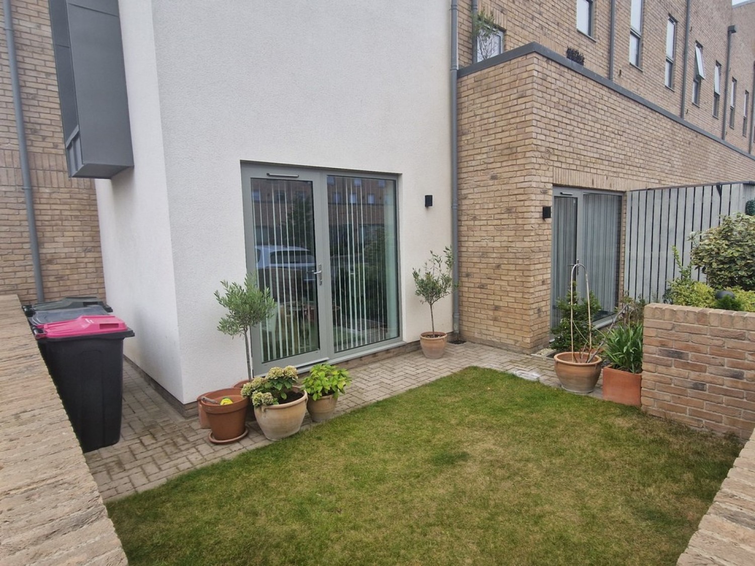 4 bedroom House for Sale LESCAR ROAD, Waverley