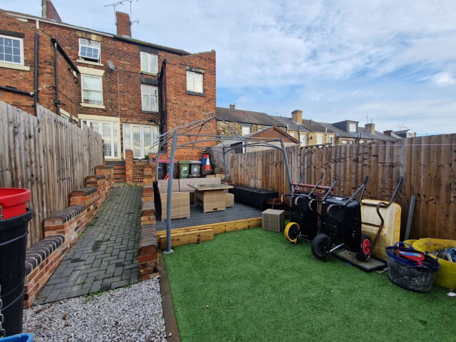 2 bedroom House in Harold Croft, Greasbrough