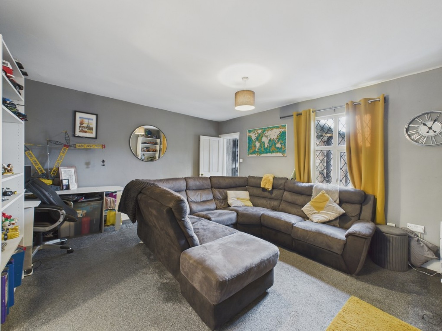 2 bedroom House in Harold Croft, Greasbrough