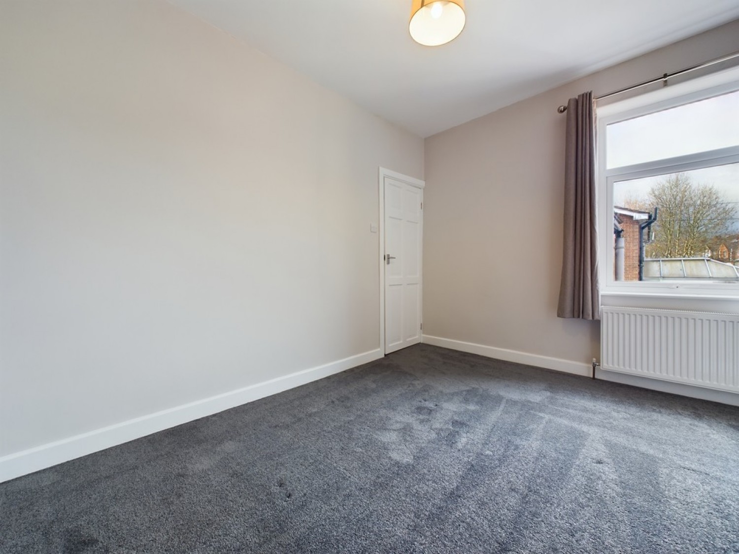 2 bedroom House for Letting Bolsover Road, Shuttlewood