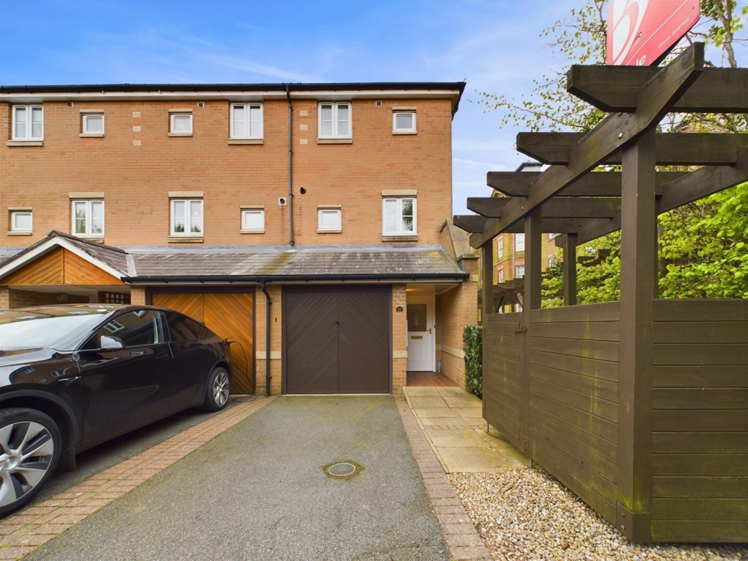 Portland Close, Chesterfield