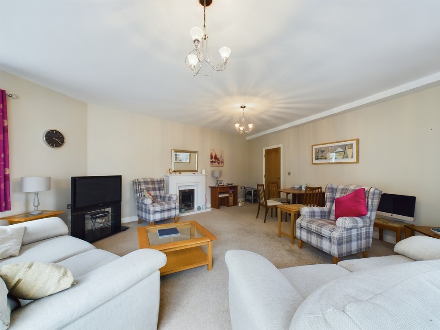 2 bedroom Flat for Sale Moorgate View, Moorgate
