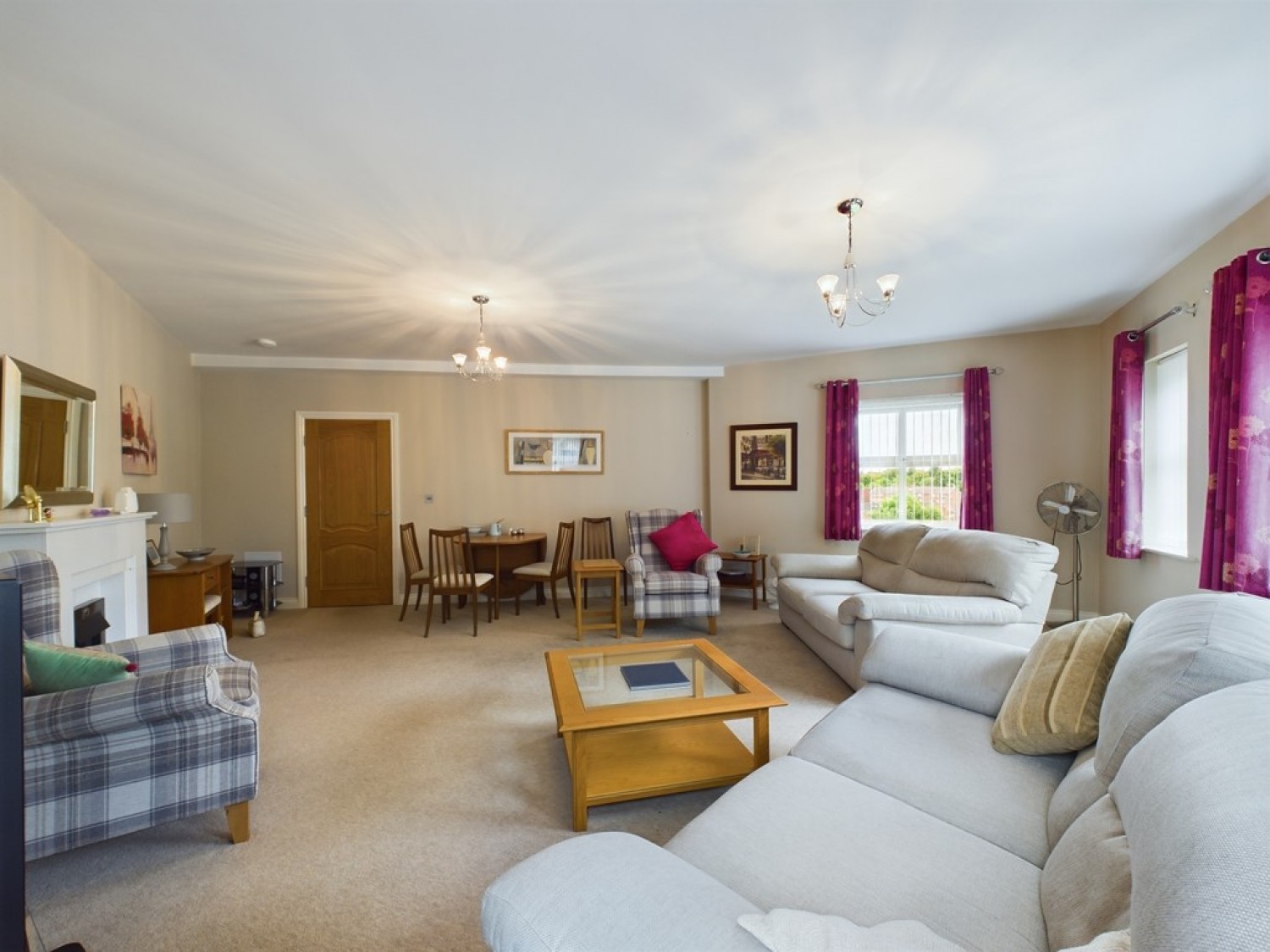 2 bedroom Flat for Sale Moorgate View, Moorgate