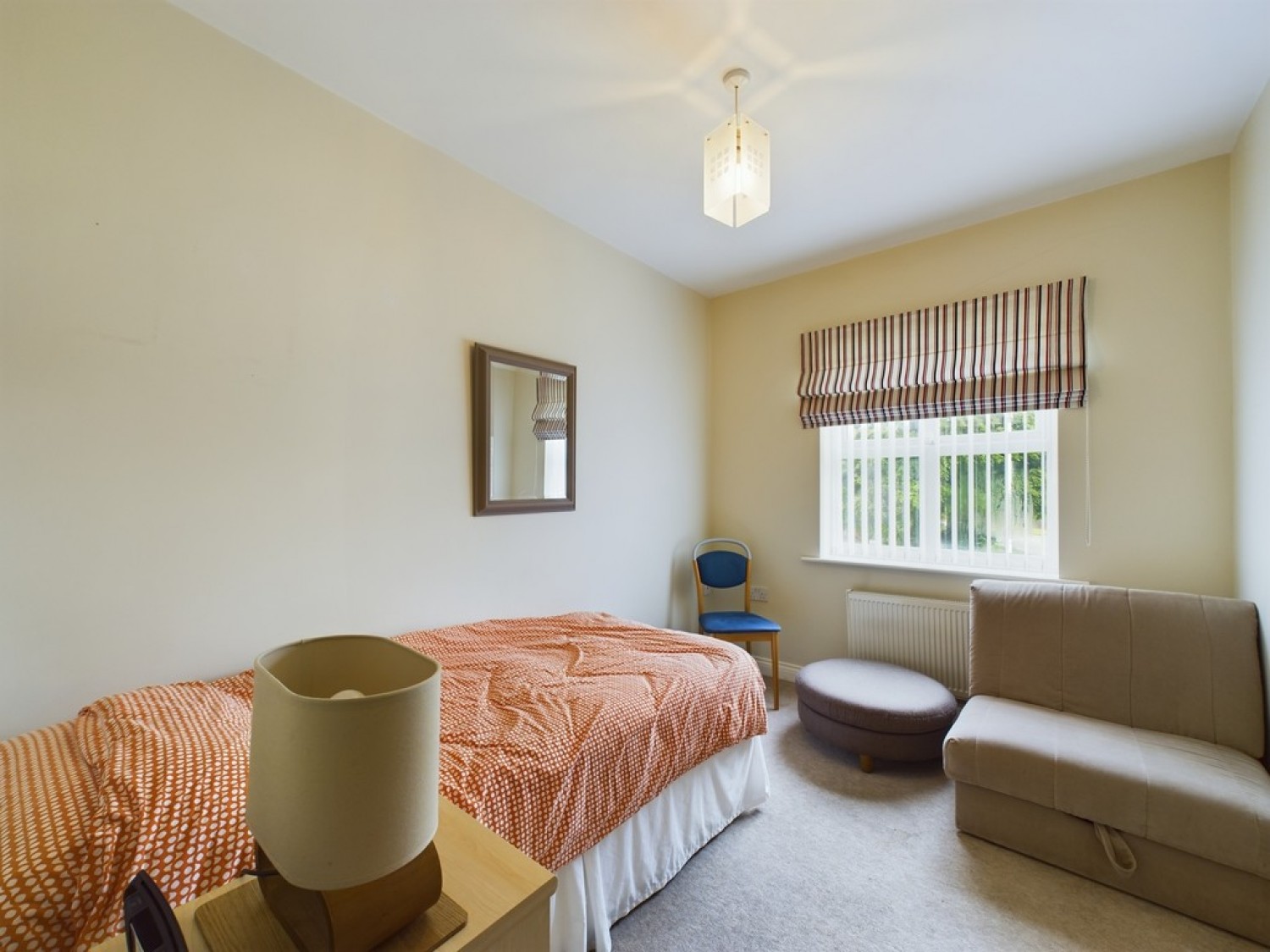 2 bedroom Flat for Sale Moorgate View, Moorgate