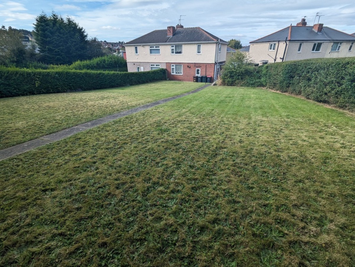 Arundel Avenue, Dalton