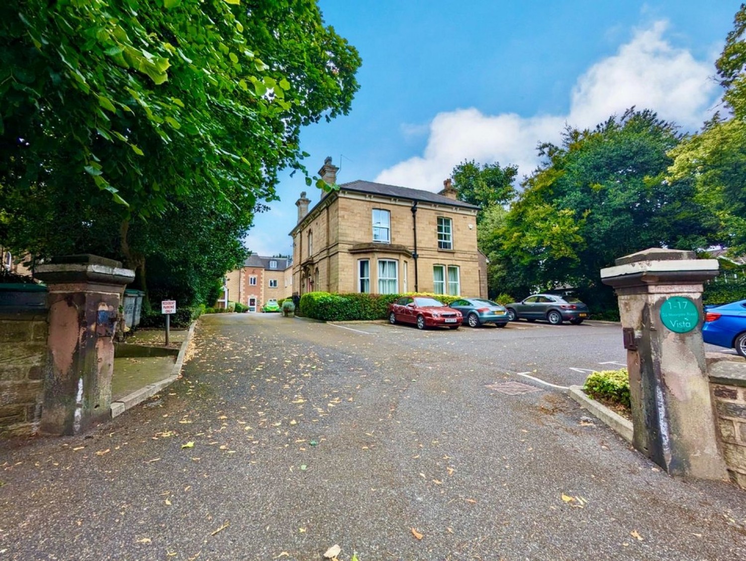 Flat 7 Vista , 36 Moorgate Road