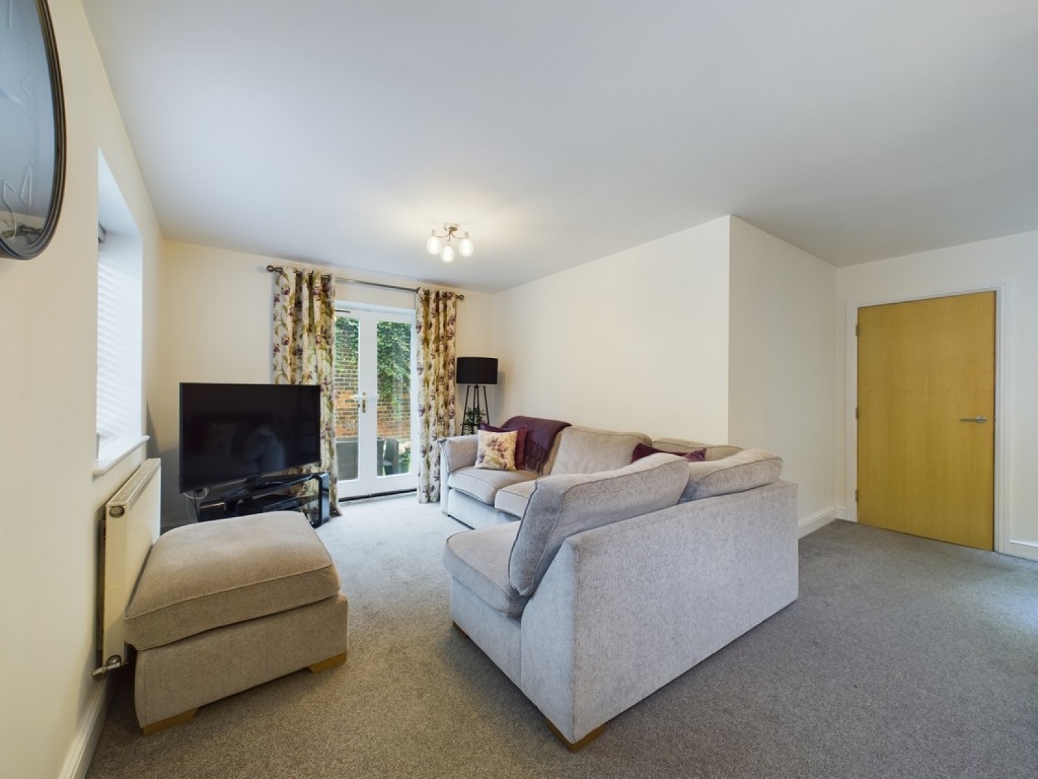 Flat 7 Vista , 36 Moorgate Road