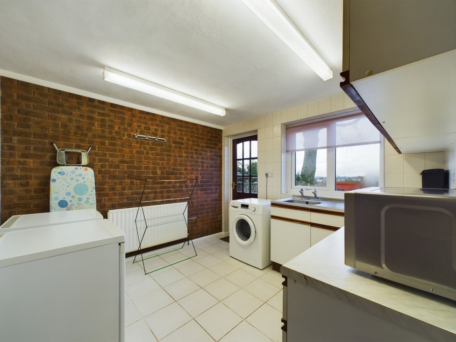 Hall Road, Moorgate