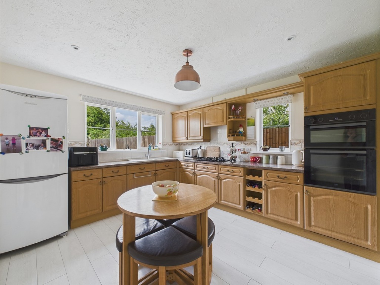 Paddock Drive, Woodlaithes