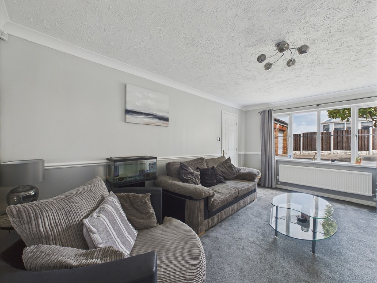 Paddock Drive, Woodlaithes