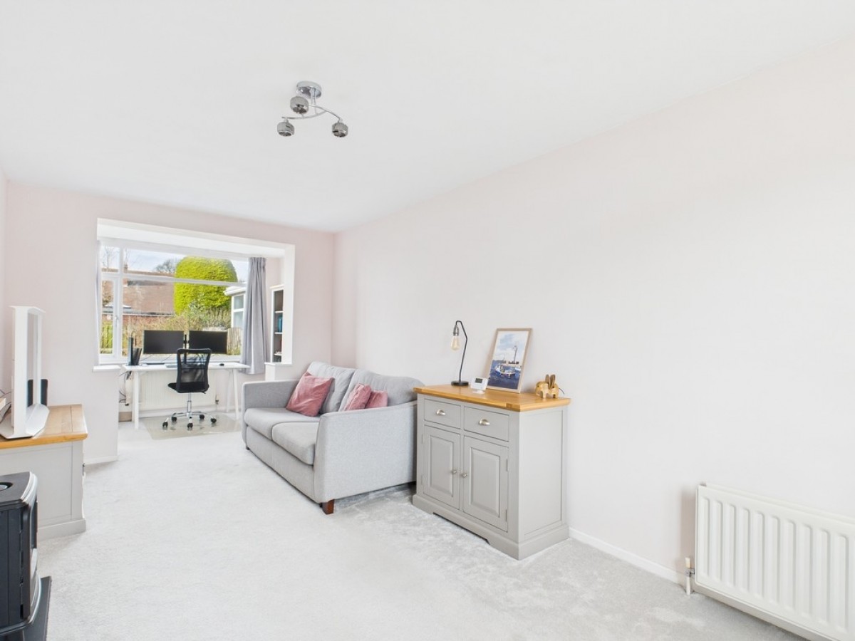 Havercroft Road, Stag