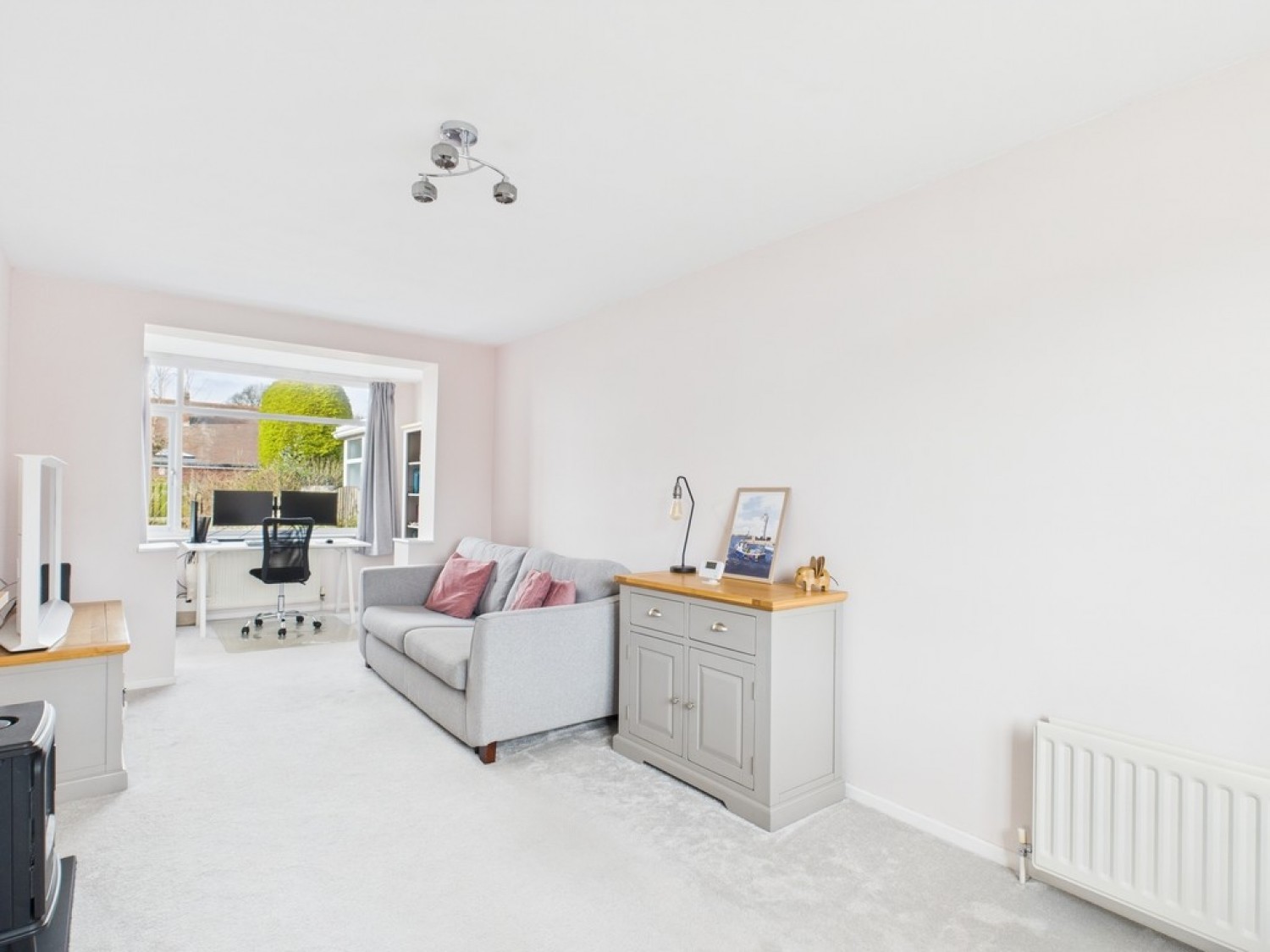 Havercroft Road, Stag