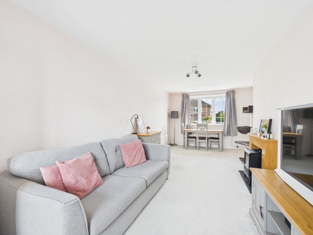 Havercroft Road, Stag