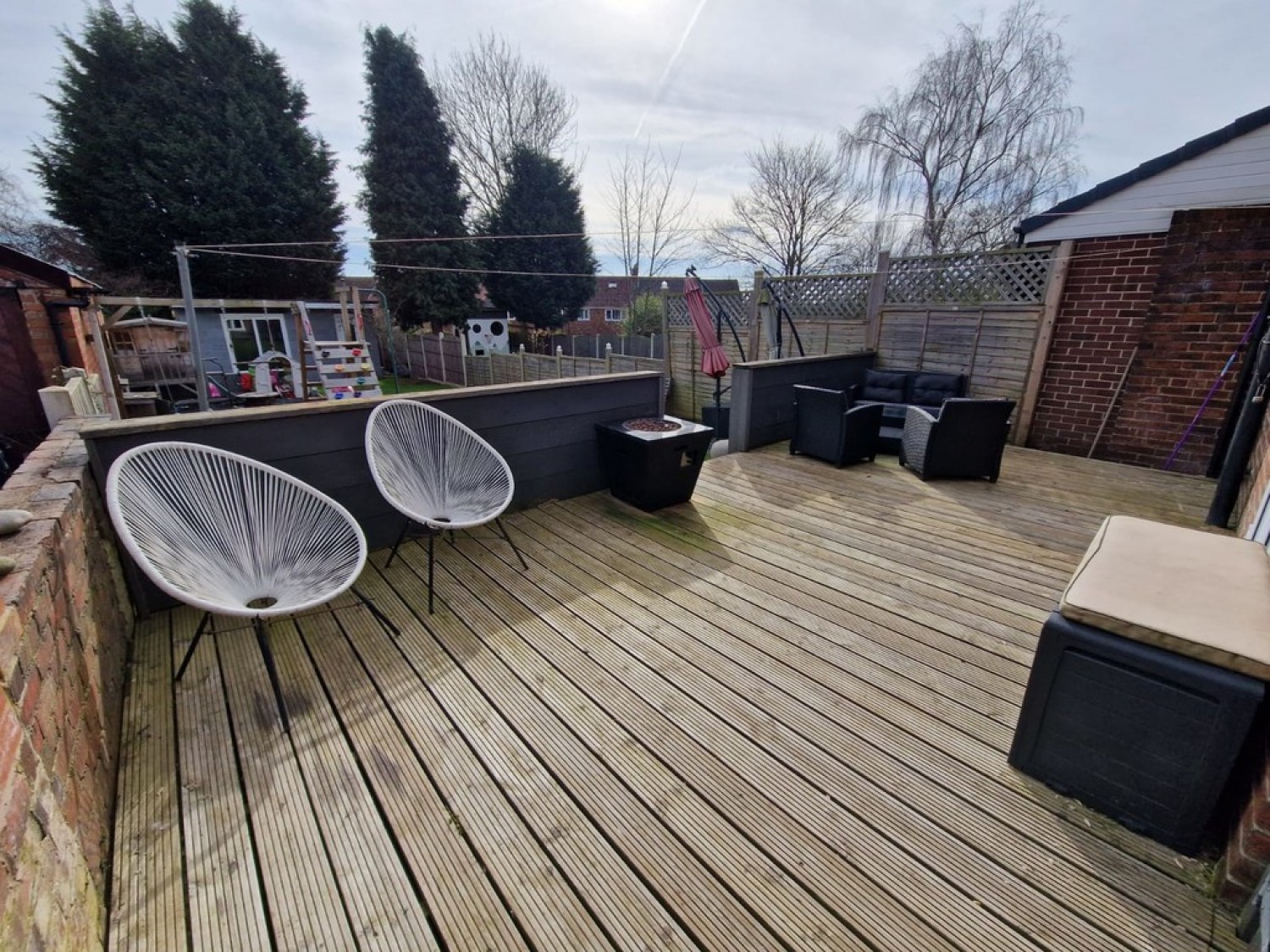 Saville Road, Whiston