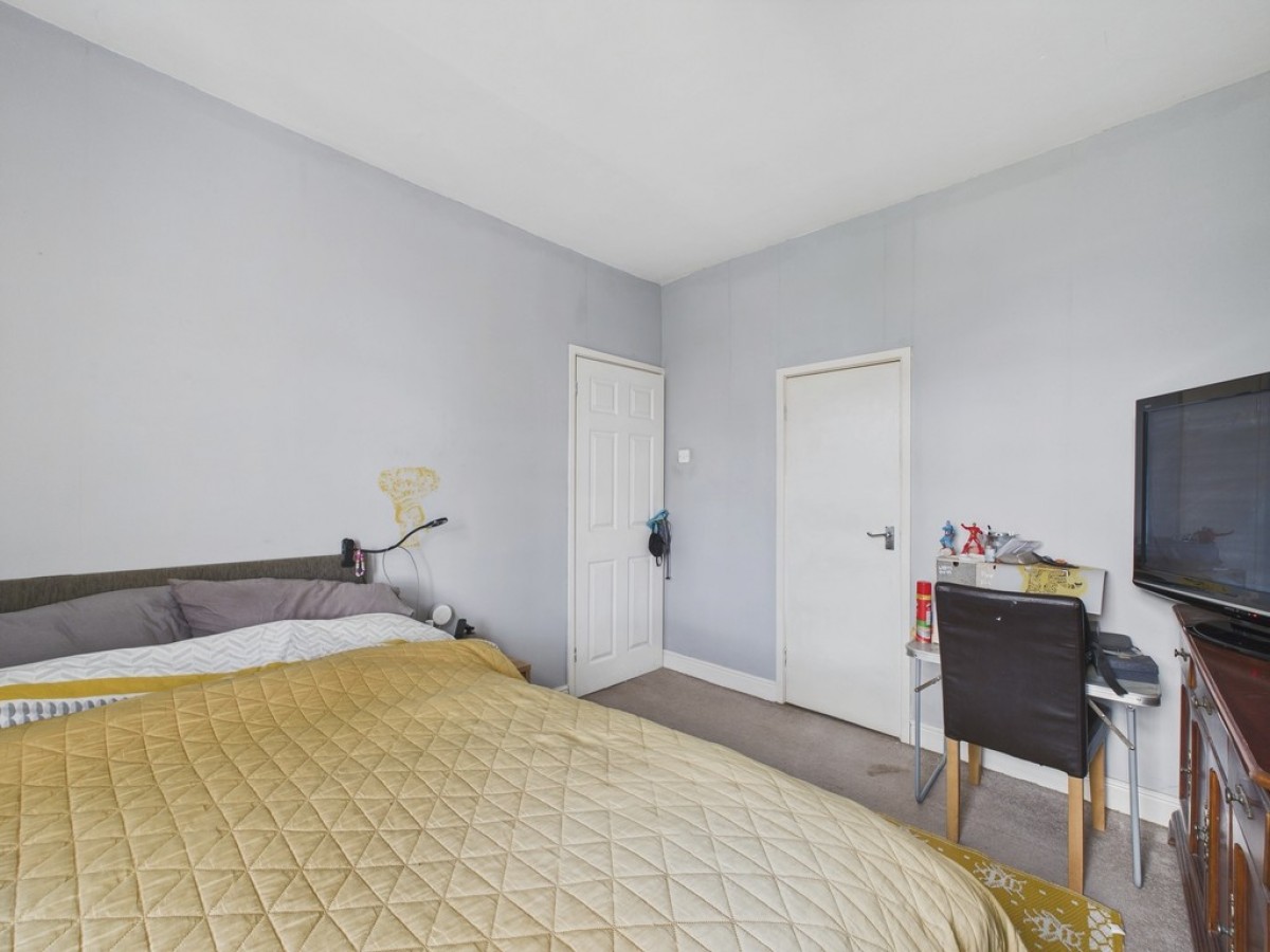 Clifton Grove, Clifton