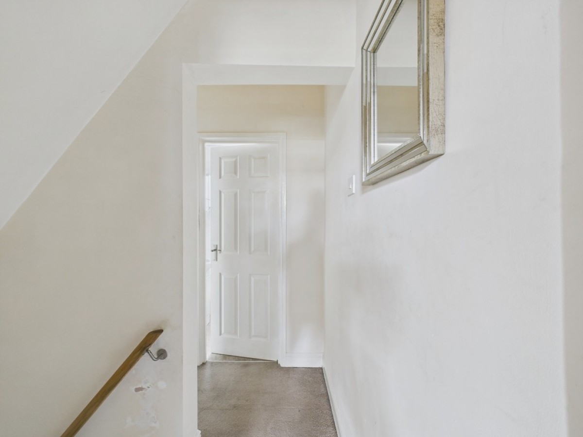 Clifton Grove, Clifton