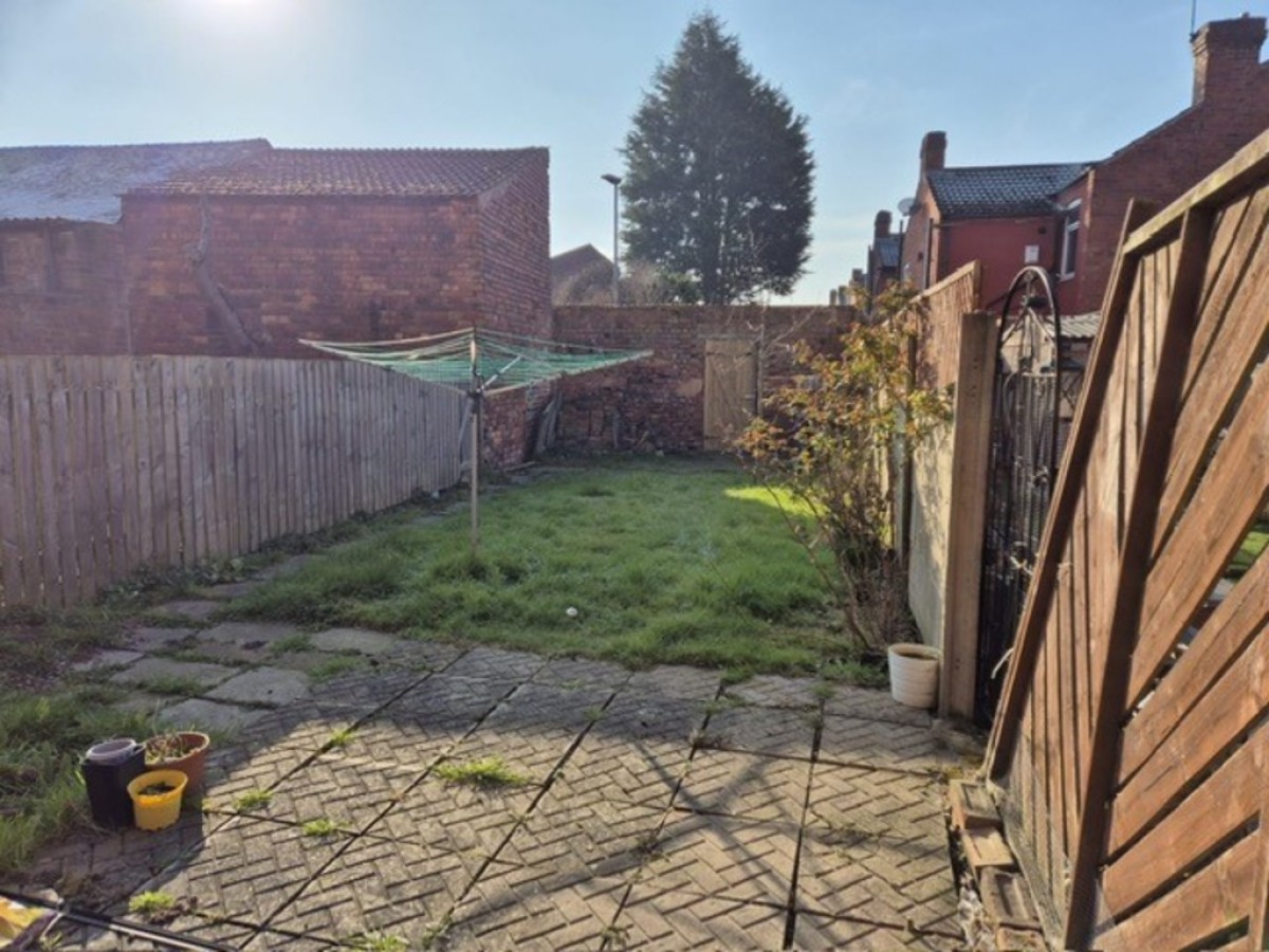 Doncaster Road, Goldthorpe