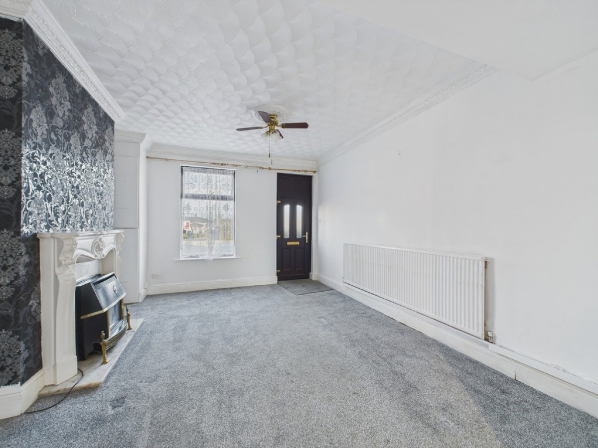Doncaster Road, Goldthorpe