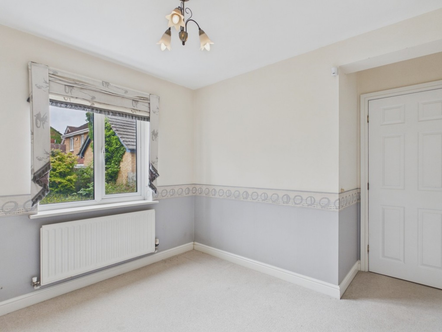 4 bedroom House for Sale Island Close, Broom