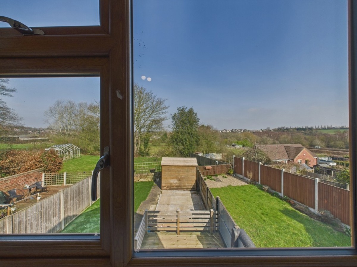 Queen Victoria Road, New Tupton, Chesterfield