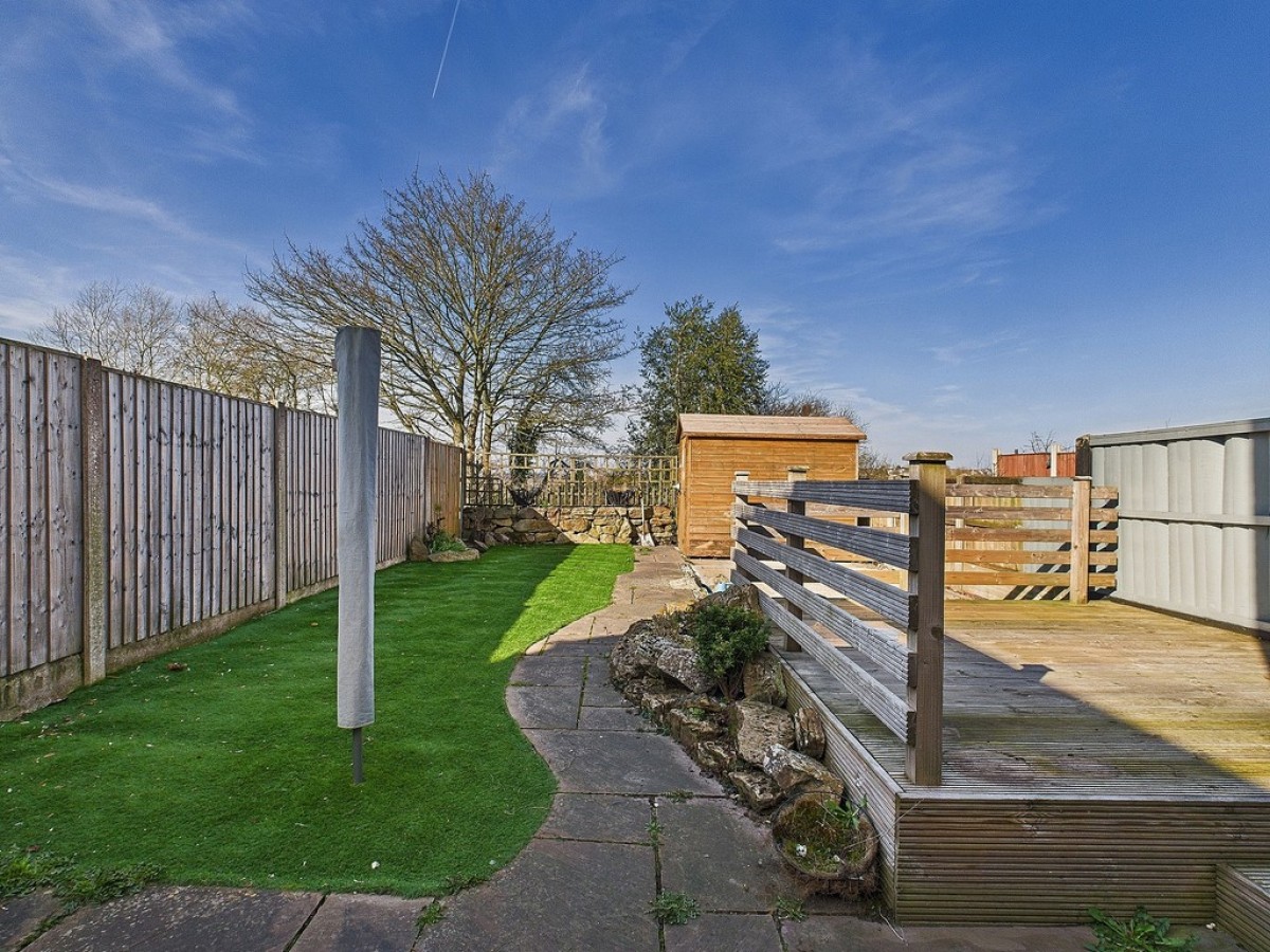 Queen Victoria Road, New Tupton, Chesterfield