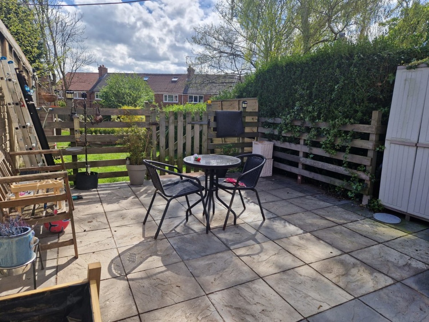 Saville Road, Whiston